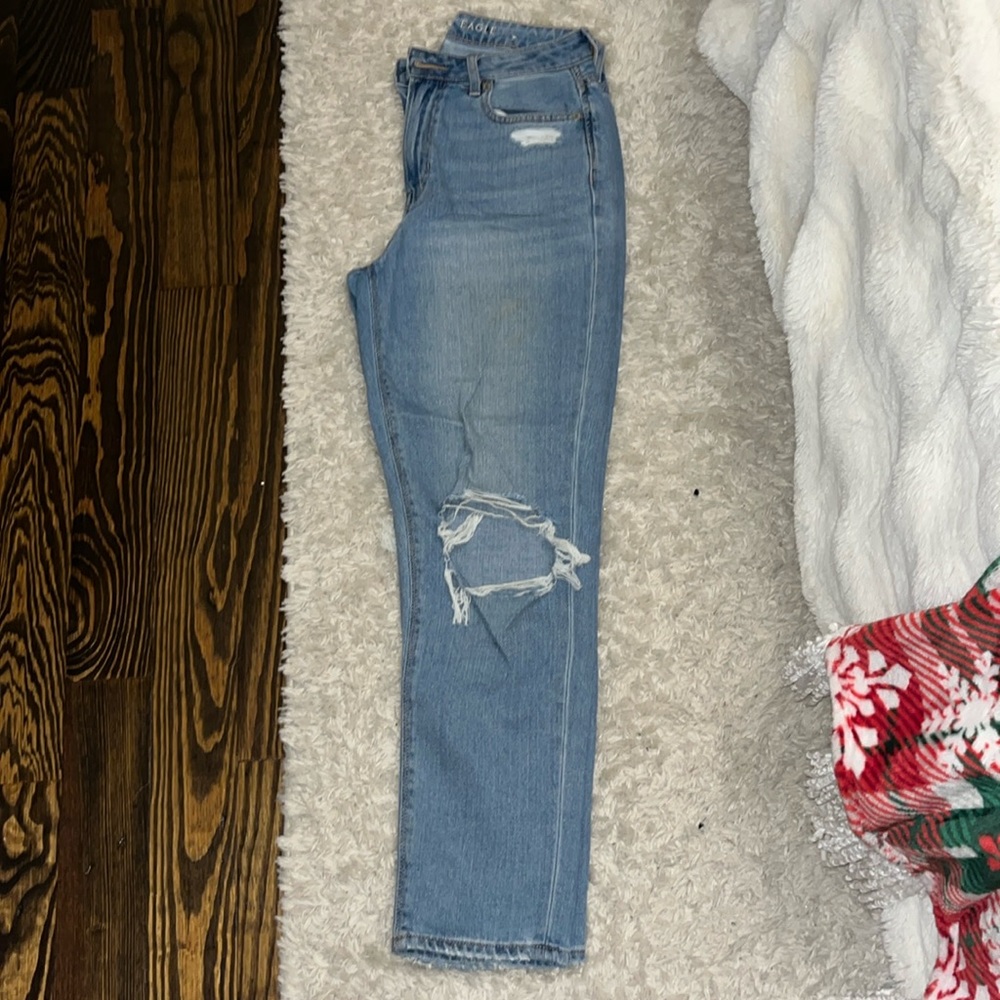 American Eagle high rise mom jeans with rips